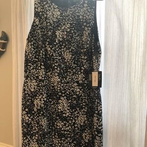 Flounce dress with navy and white detail